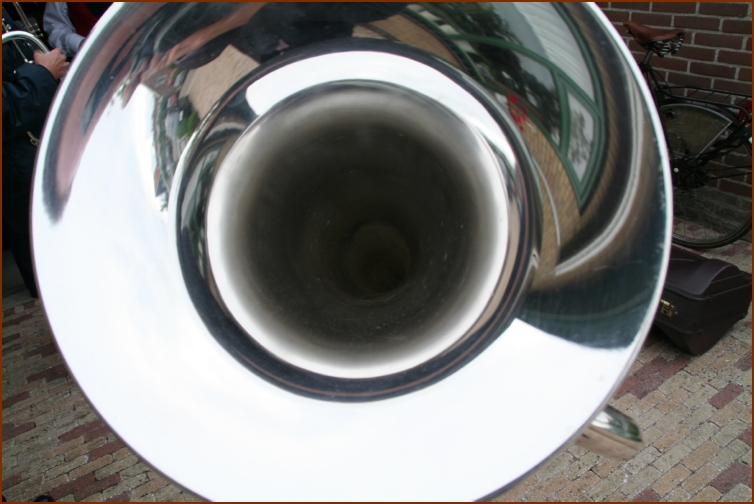 935 Willy & Gerard 241 Fanfare